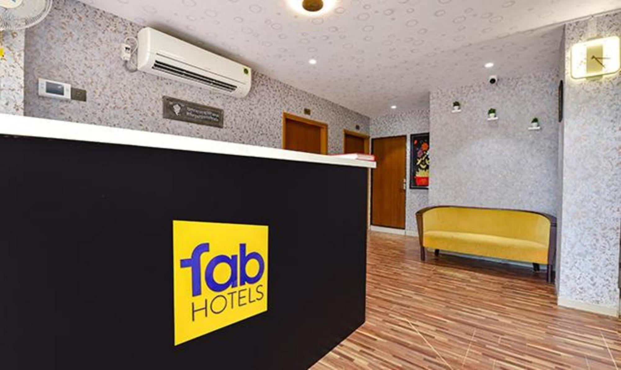 Fabhotel Siddharth Corporate - Vavol, Gandhinagar Exterior foto